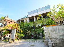 Micost Homestay，位于登巴萨的酒店