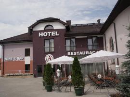 Hotel ARTI，位于戈乌达普的酒店