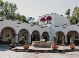 Mesón Real de Plata - Adults Only，位于克雷塔罗的酒店