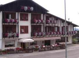 Residence Hotel Montechiara