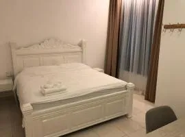Brand New Apartment in Local Neighbourhood