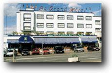 Grand Hotel Maubeuge，位于莫伯日的酒店