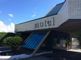 Motel Decameron (Adults Only)，位于萨尔瓦多巴拉达奥体育馆附近的酒店