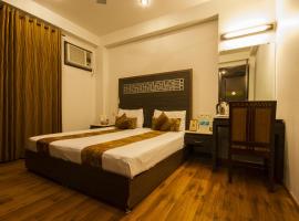 Hotel Sunstar Heights，位于新德里的酒店