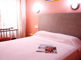 Hotel Universal Murcia，位于穆尔西亚的酒店