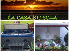 La Casa Binecha avec Jacuzzi，位于BaillifBasse-Terre - Le Baillif附近的酒店