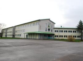 Upa Hostel，位于库雷萨雷的酒店