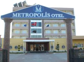 Metropolis Hotel，位于Torbalı的酒店