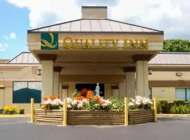 Quality Inn Mill Hall - Lamar