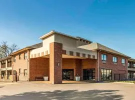 Quality Inn Memphis Airport