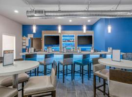 克拉里昂DFW北套房酒店，位于欧文的酒店