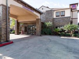 Comfort Suites Lake Jackson Clute，位于莱克杰克逊的酒店