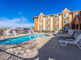 Quality Inn & Suites West El Paso I-10，位于埃尔帕索的酒店