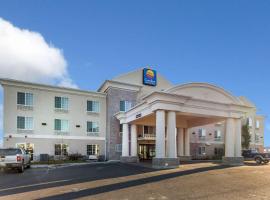 Comfort Inn & Suites Rock Springs-Green River，位于罗克斯普林Rock Springs County Airport - RKS附近的酒店