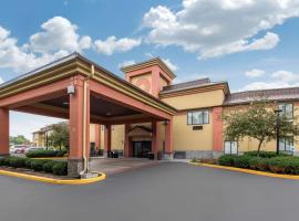 Quality Inn Indianapolis-Brownsburg - Indianapolis West，位于布朗斯堡的宠物友好酒店