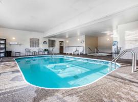 Quality Inn and Suites Silverthorne - Copper Mountain，位于西尔弗索恩的酒店