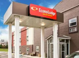 Econo Lodge Inn & Suites Walnut