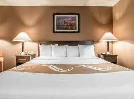 Quality Inn Elgin I-90