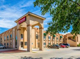 Econo Lodge Inn & Suites Albuquerque East I-40 Eubank Exit，位于阿尔伯克基的酒店