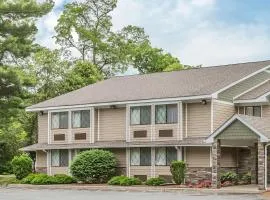 Quality Inn Hyde Park - Poughkeepsie North