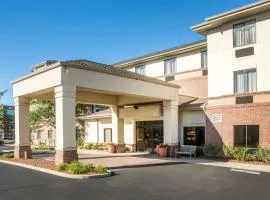 Comfort Inn & Suites West Chester - North Cincinnati