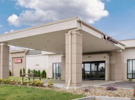 Clarion Hotel Beachwood-Cleveland，位于比奇伍德凯霍加县机场 - CGF附近的酒店