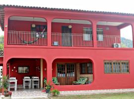 KR Hostel Ilhabela，位于伊利亚贝拉的酒店