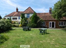 White Hart Inn，位于Enborne的酒店