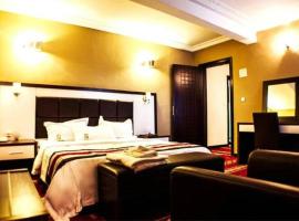 梅巴雅维尔酒店，位于杜阿拉杜阿拉国际机场 - DLA附近的酒店