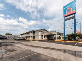 Studio 6-San Antonio, TX - Fort Sam Houston Area，位于圣安东尼奥的酒店