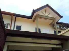 阳光琼克旅馆