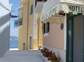 Hotel Del Capitano，位于蓬扎的酒店