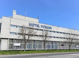 论坛酒店