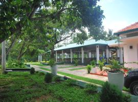 International seafarers holiday village，位于Ihala Pidivilla的酒店