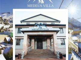 Medeus Villa，位于Kamenskoye Plato的酒店