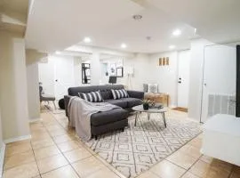 1BR Trendy Basement Apt with Laundry & Parking - Central Trendy