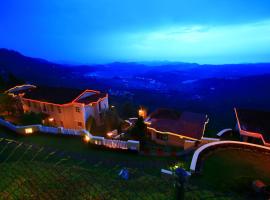 Mountain Retreat - A Hill Country Resort，位于乌提的度假村