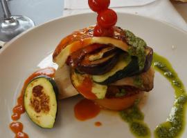Hostal Restaurante El Parador，位于Alcaracejos的青旅