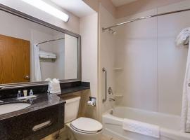 Quality Suites Springdale West I-49，位于斯普林代尔的酒店
