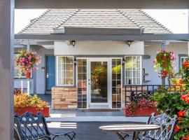 Blu Pacific Hotel，位于Monterey Peninsula Airport - MRY附近的酒店