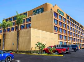 Quality Inn & Suites Montebello - Los Angeles，位于蒙特贝罗的酒店