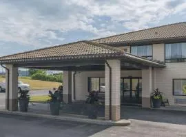 特伦顿康福特茵酒店