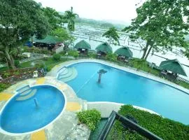 Sunrise Garden Lake Resort