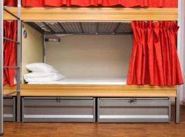 hotel france，位于La Celle-sous-Gouzon的酒店