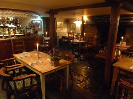 The Fox Inn，位于Adlestrop的酒店