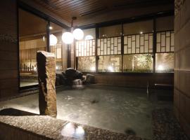 多美迎PREMIUM大阪北滨酒店，位于大阪Naniwabashi Station附近的酒店