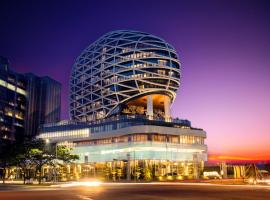 JHL Solitaire Gading Serpong，位于塞尔蓬的酒店