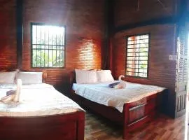 Cat Tien Farmer Lodge