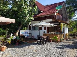 Avana View Resort，位于Infanta的酒店