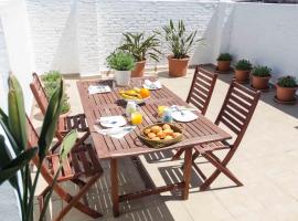 Cool Loft Malvarrosa Beach，位于瓦伦西亚的酒店